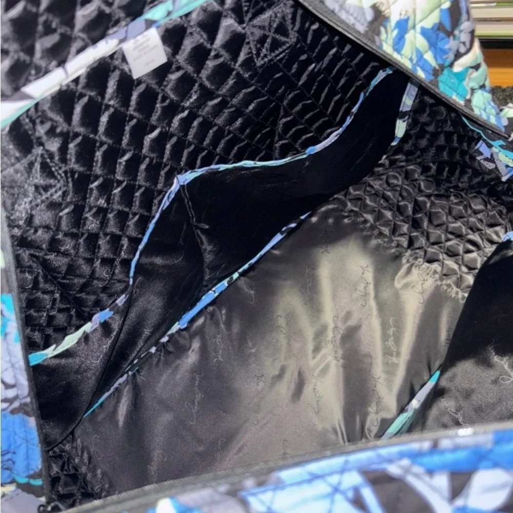 Vera Bradley Camp Floral Large Duffle Bag - Picture 8 of 8